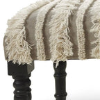 Panca da camera da letto imbottita color crema con gambe in legno nero