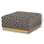 Pouf poggiapiedi quadrato in velluto con base in metallo dorato