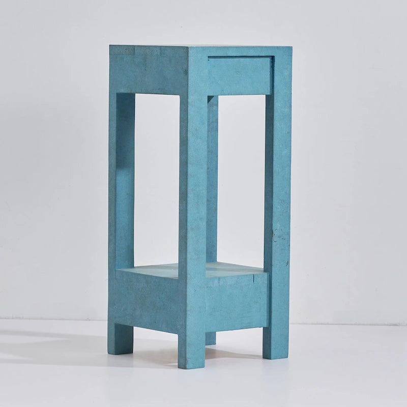 Tavolino in legno massello dipinto blu-verde con mensola