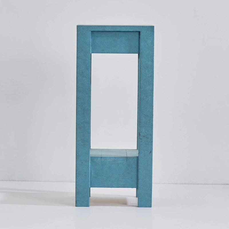 Tavolino in legno massello dipinto blu-verde con mensola
