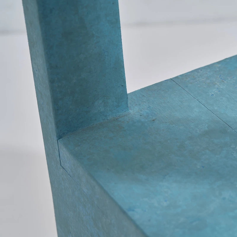 Tavolino in legno massello dipinto blu-verde con mensola